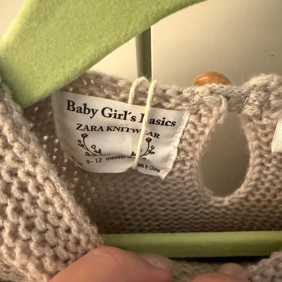 Zara Light Gray Knit Sweater - Picture 3 of 4